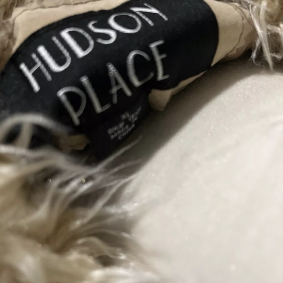 Hudson Place Leather & Faux Fur Coat - Picture 9 of 10